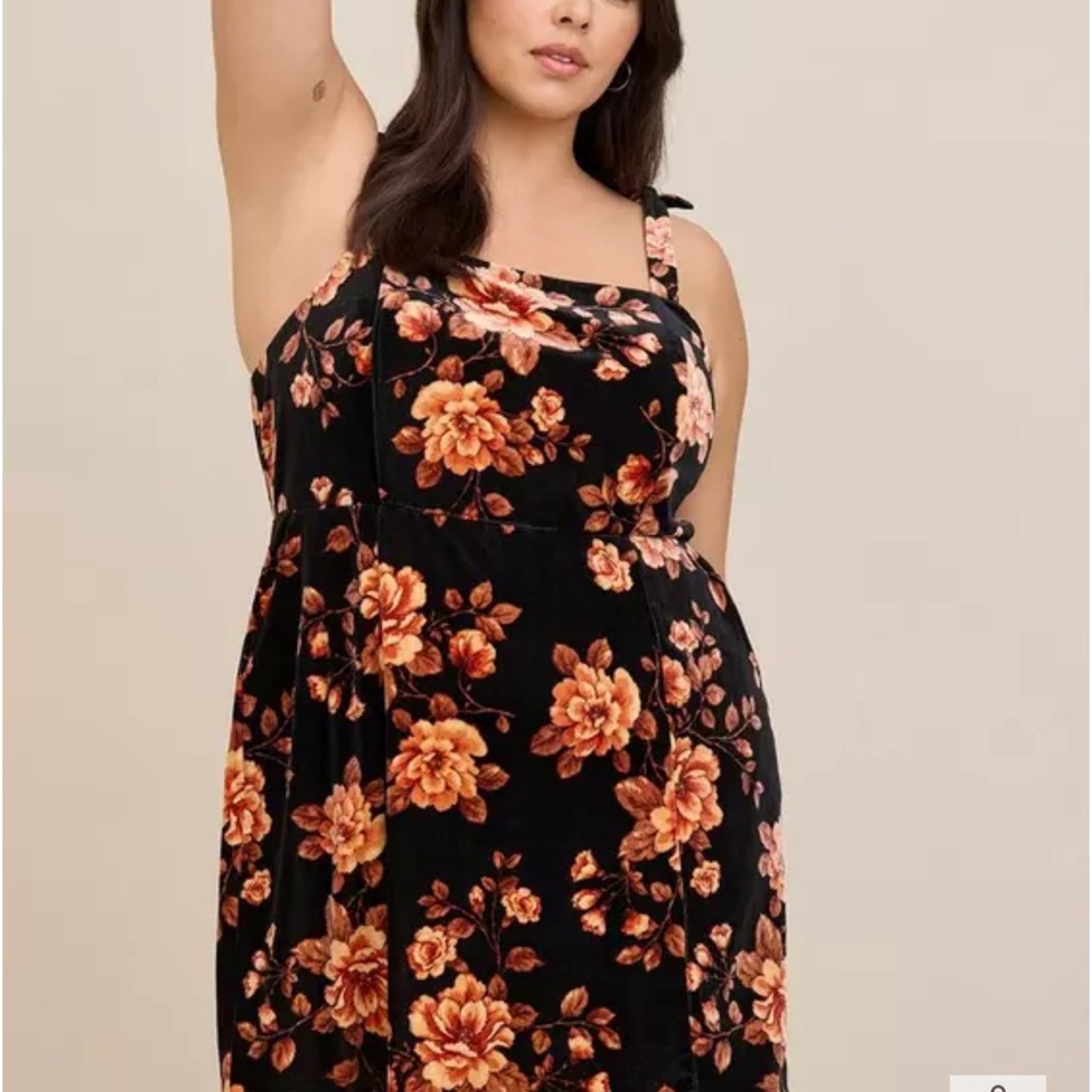 Torrid Orange and Black Sleeveless Sundress for Wedding Guest